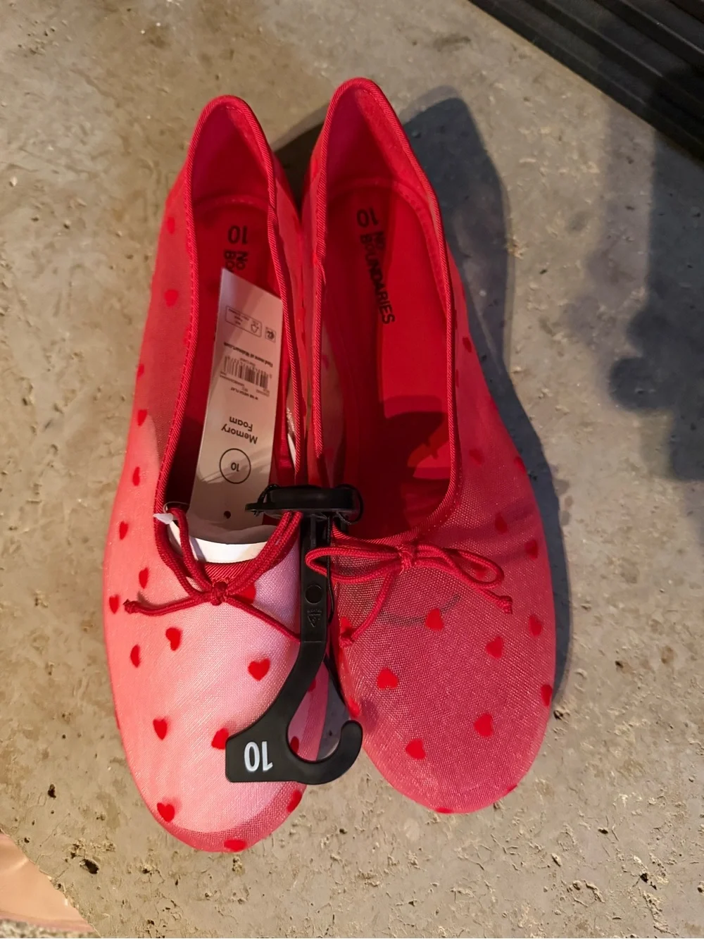 Red Heart Mesh Ballet Flats